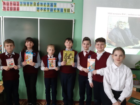 Мы помним С.В.Михалкова, любим и читаем!.